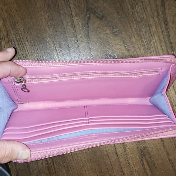 Coach #F16875 Chelsea Tote Handbag & Wallet Set - Picture 17 of 17